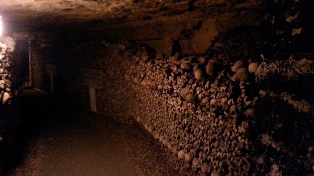 catacomb (1000x563)